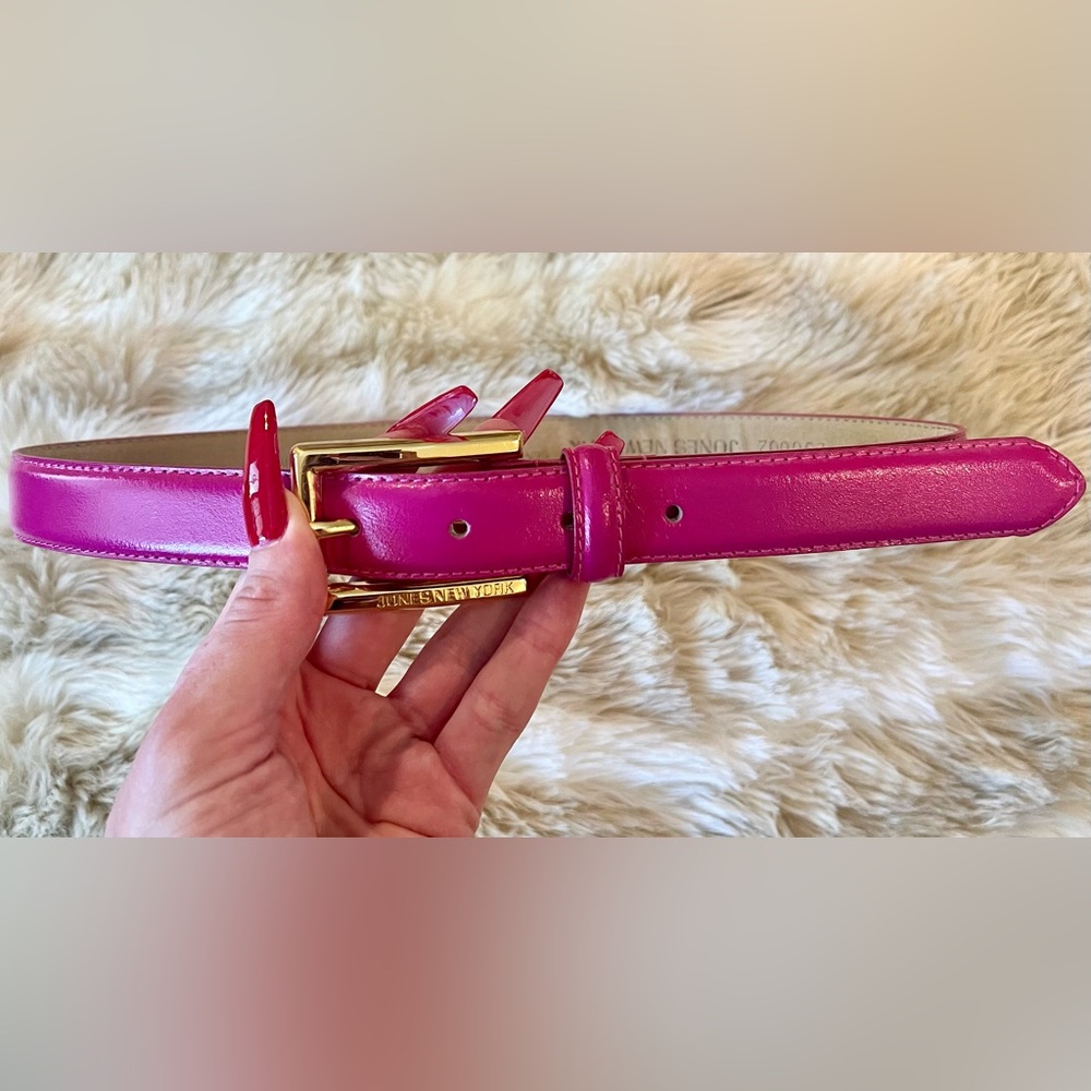 1980s Deep Pink Jones New York Leather Belt/Gold Toned Clasp - Size small- Rare